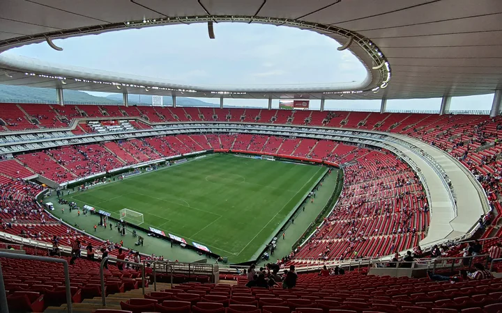 Interior del Estadio Akron en julio de 2022. Fotografía de archivo de Alejan98.