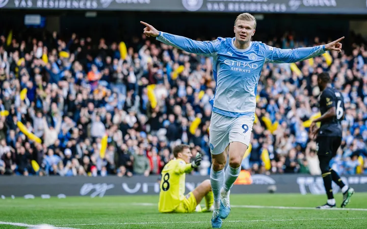 Erling Haaland celebra un gol con el Manchester City.