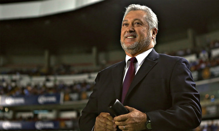 Chivas tiene como candidatos a dos entrenadores para reemplazar a Tena