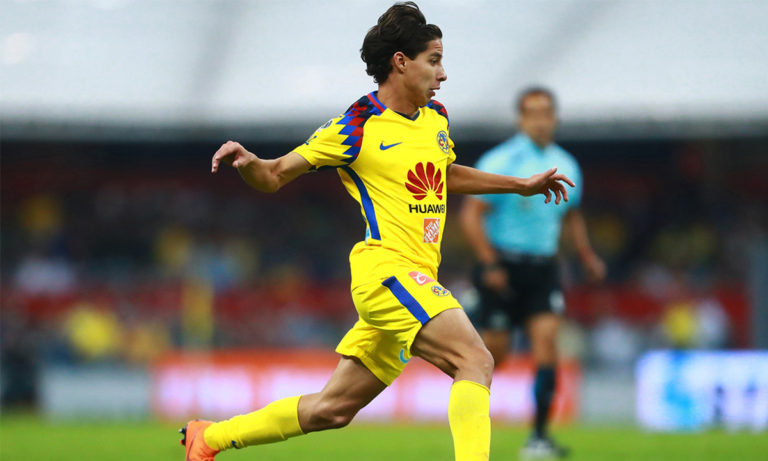 Confirman interés de tres equipos de Europa por Diego Lainez