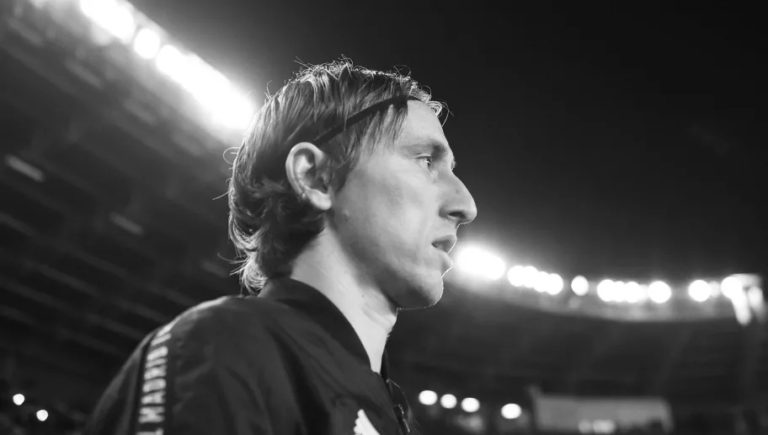 Modrić se irá del Madrid y le dejaría su dorsal a uno de los mejores del momento