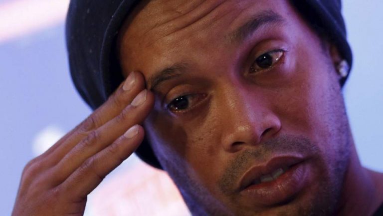 Ronaldinho de mal en peor ¡Sospecha por C0R0N4V1RUS!