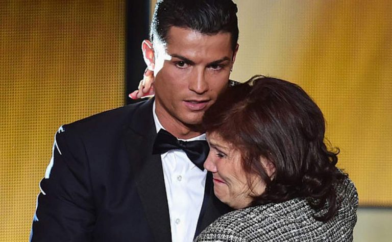 MENSAJE DE LA MAMÁ DE CR7 DESDE EL HOSPITAL