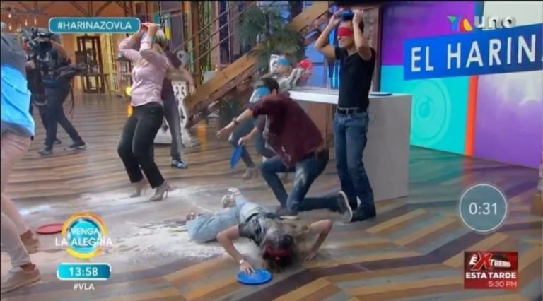 VIDEO: Cynthia Rodriguez sufre tremendo azotón en Venga la Alegría y asegura que la empujaron