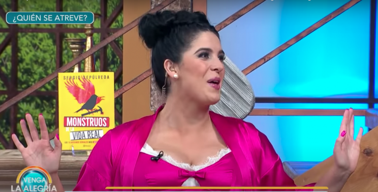 Curvy Zelma muestra su rostro sin maquillaje y causa furor en la red