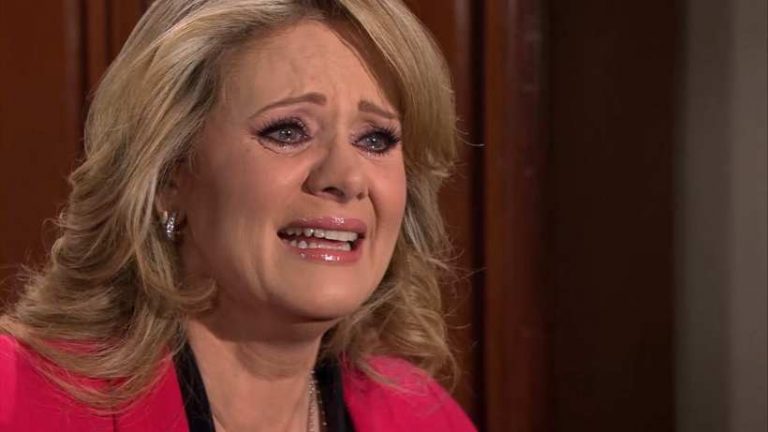 VIDEO: Erika Buenfil rompe en llanto por declaraciones de Alejandra Ávalos