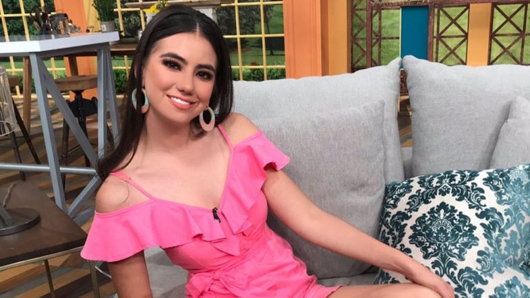 Olga Mariana causa sensación en redes con fotografía en traje de baño