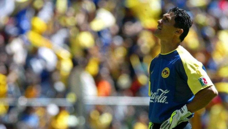 Adolfo Ríos se va contra los extranjeros del Club América
