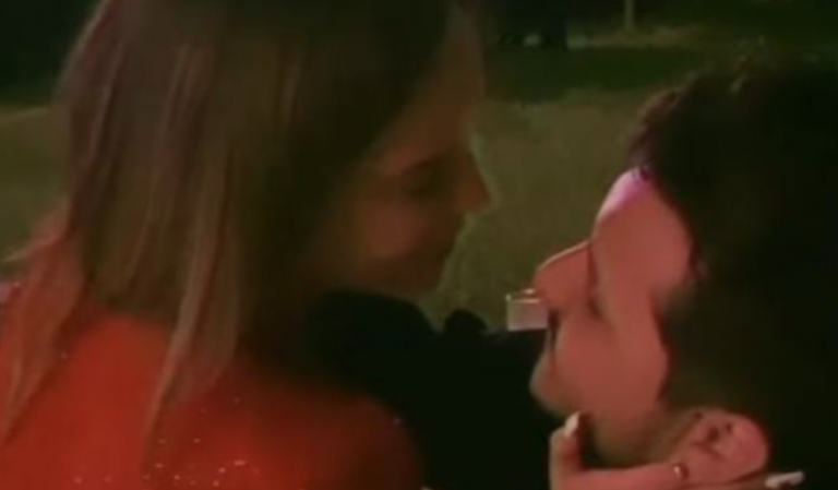 El costoso regalo de Belinda a Nodal por sus 4 meses de novios