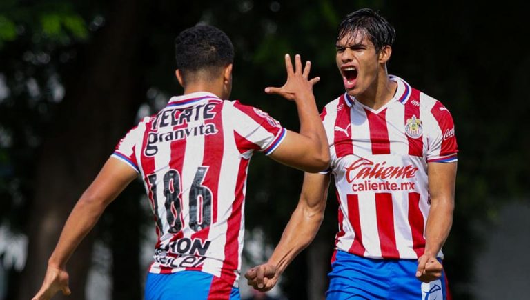 Los dos canteranos que Vucetich buscará debutar en Chivas este torneo