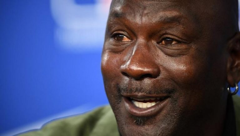 Michael Jordan dona 40 millones de pesos para una noble causa