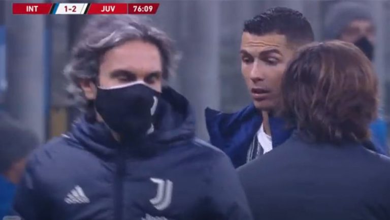 Video: Enfado monumental de Cristiano Ronaldo con Pirlo por ser sustituido