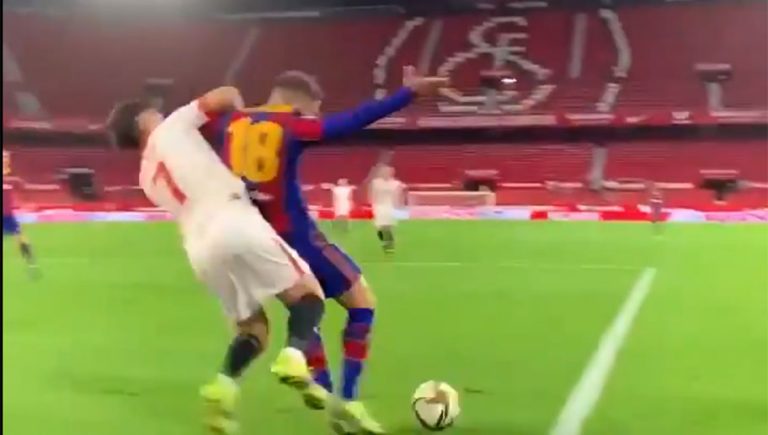 Video: El Barcelona publica toma inédita para reclamar que sí hubo penal sobre Jordi Alba