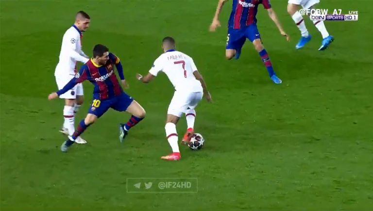 Video: La jugada de ensueño que Mbappé le hizo a Messi, Busquets y Pedri