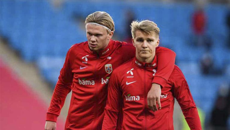 Video: Odegaard y Haaland encabezan la protesta por 6500 muertes en construcción de estadios para Catar