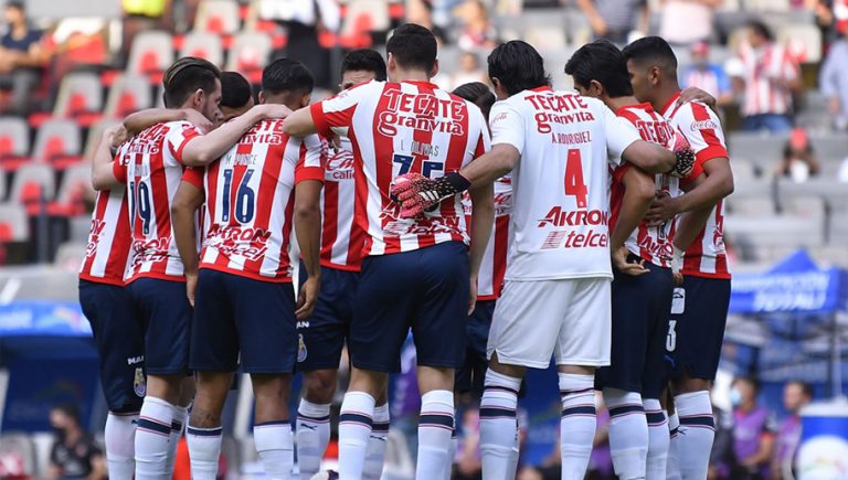 Chivas presentará una baja más para el torneo Apertura 2021