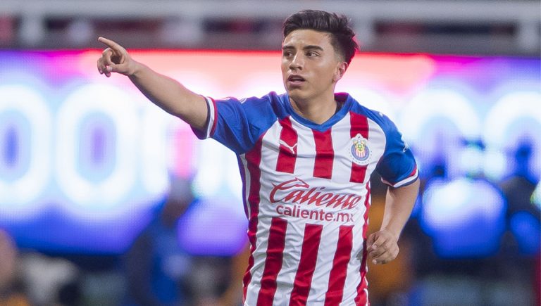 Cuatro equipos que se quieren llevar a Fernando Beltrán de las Chivas