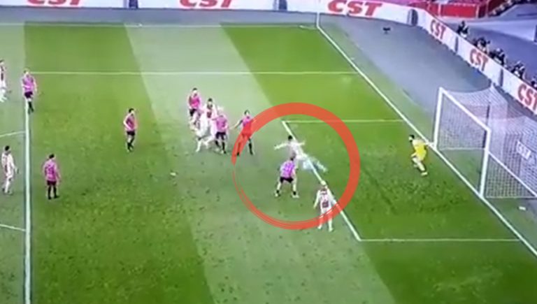 Vídeo: Edson Álvarez sigue brillando en el Ajax y anota gol en la Eredivisie