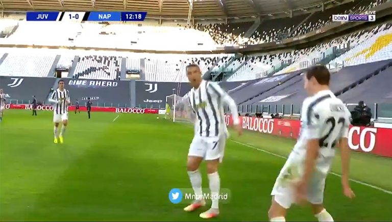 Video: ¡Doble ‘SIIIIUUUU’! La celebración de Chiesa y Cristiano tras el gol 25 de CR7