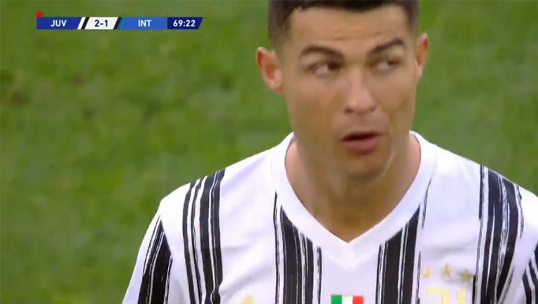 Video: ¡No le gustó! Andrea Pirlo sustituye a Cristiano Ronaldo por Álvaro Morata ante el Inter