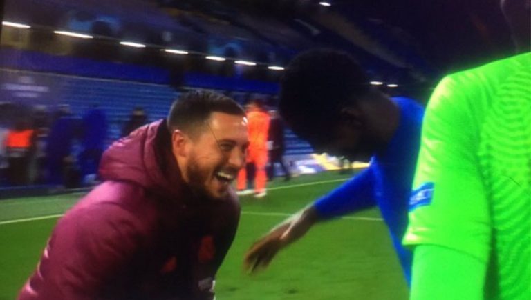 Video: Hazard se carcajea con N’Golo Kanté tras eliminación del Chelsea al Real Madrid