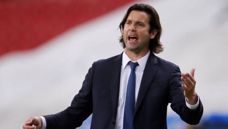 Santiago Solari con planes de volver al fútbol de Europa