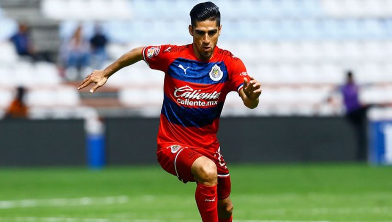 A pesar de ser transferibles en Chivas, tres futbolistas se quedarían en el equipo para el Apertura 2021