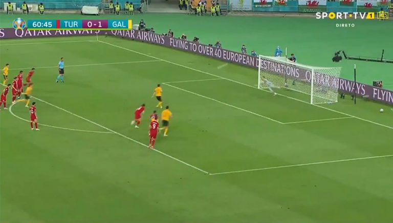 Video: Gareth Bale falla el penal terriblemente ante Turquía en la Eurocopa