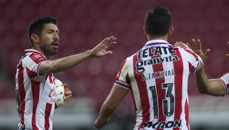 Video: Anota golazo de chilena y se perfila para ser el reemplazo de JJ Macías en Chivas