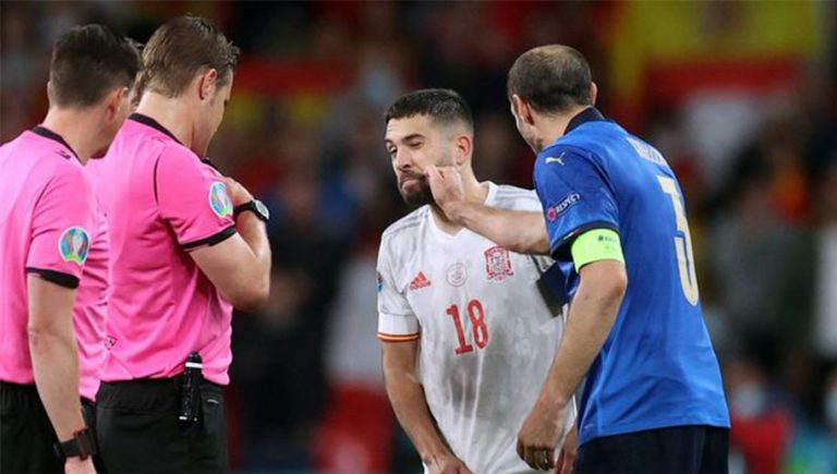 Chiellini lanza fuerte dardo y menosprecia a Inglaterra previo a la final de la Eurocopa