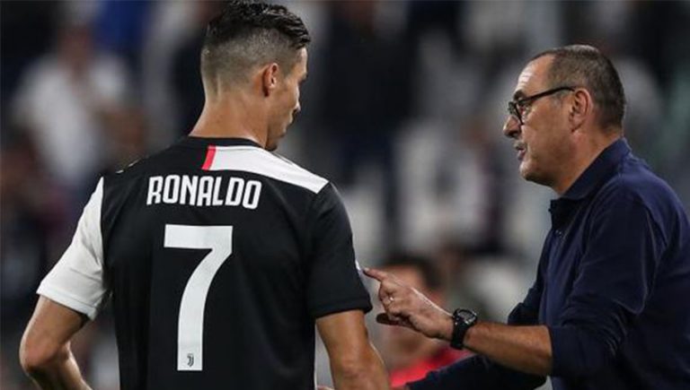 Maurizio Sarri carga contra la Juventus y Cristiano Ronaldo por su paso en Turín