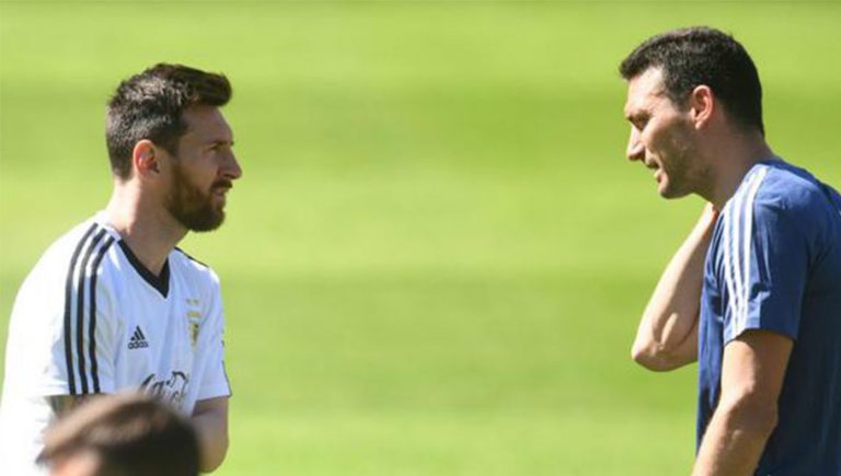 Sale a la luz el tuit que Scaloni le dedicó a Messi cuando renunció a la selección argentina