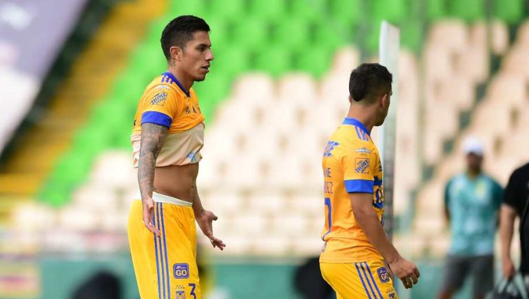 Vídeo: Carlos Salcedo y Leo Fernández protagonizan pelea en entrenamiento de Tigres