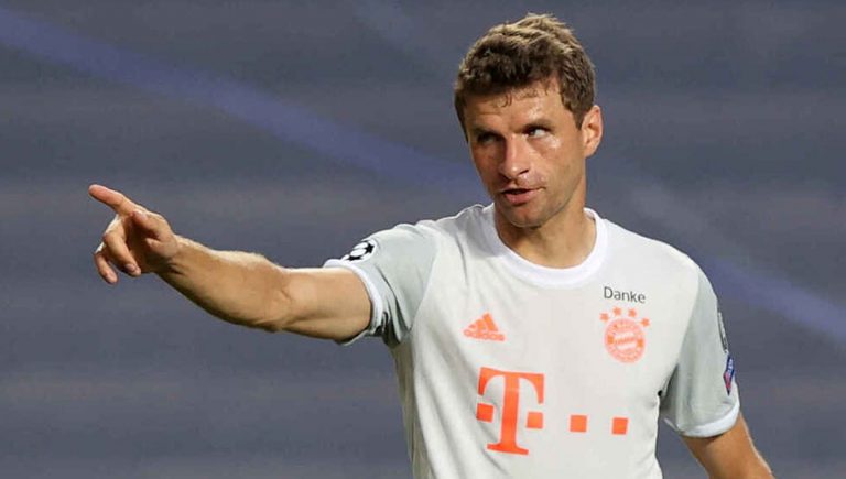 Thomas Müller amenaza al Barcelona tras el triunfo de Messi sobre Lewandowski en el Balón de Oro
