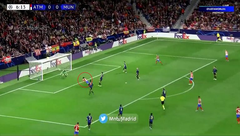 Video: el golazo de Joao Félix al Manchester United en Champions