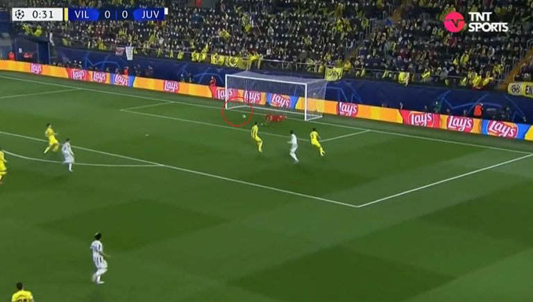Video: Dusan Vlahovic se estrena en la Champions con golazo a los 32 segundos