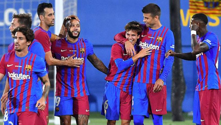 El FC Barcelona confirma el futuro de Riqui Puig para la próxima temporada