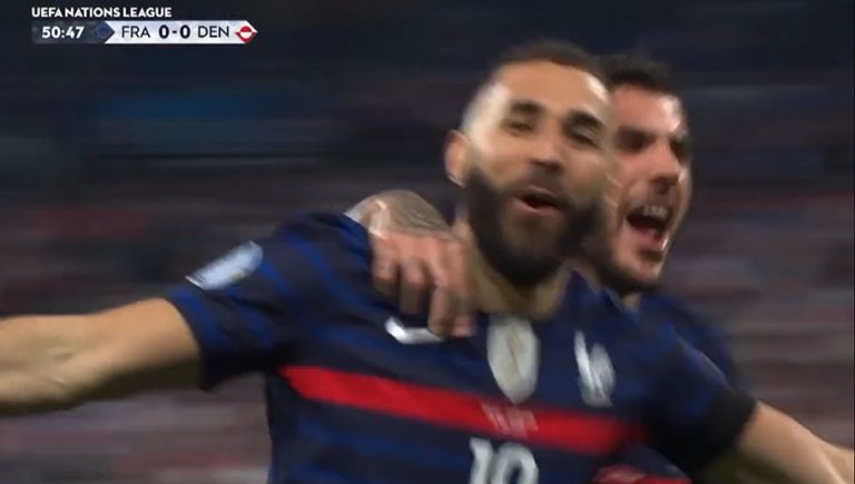 Video: el golazo a lo ‘Messi’ de Benzema con la selección de Francia