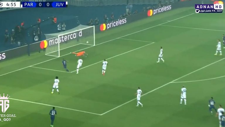 Video: el golazo de volea de Mbappé a pase de globito de Neymar que inaugura la Champions