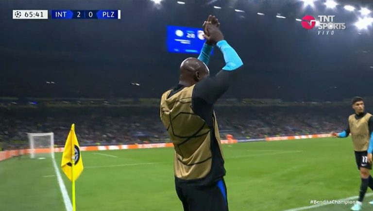 Video: el golazo a lo ‘Messi’ que manda al Barça a la Europa League por segundo año consecutivo