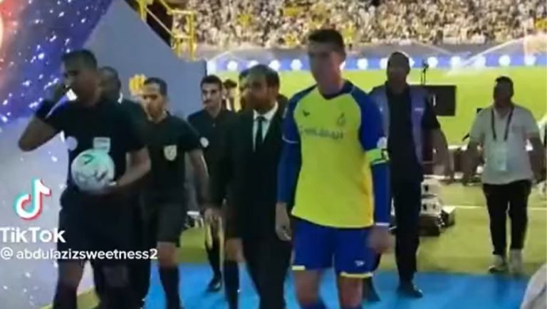 Video: la reacción de Cristiano cuando un niño le dijo que es mejor Messi
