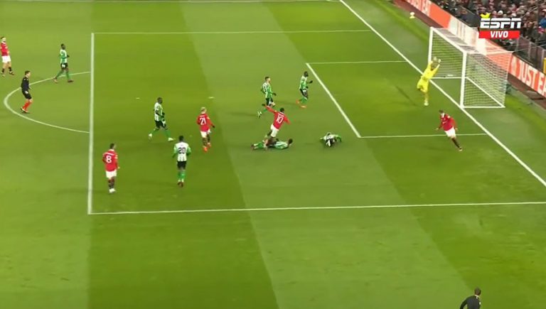 Video: el golazo de Rashford con la misma alineación con la que perdieron 7-0