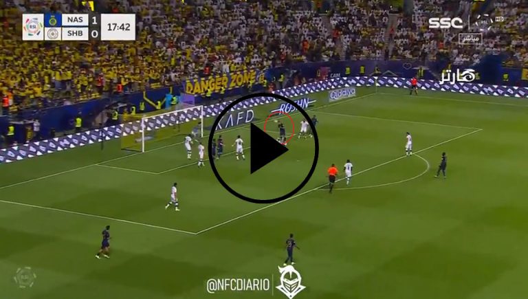 Video: anulan golazo de cabeza a Cristiano Ronaldo por choque entre dos defensas rivales