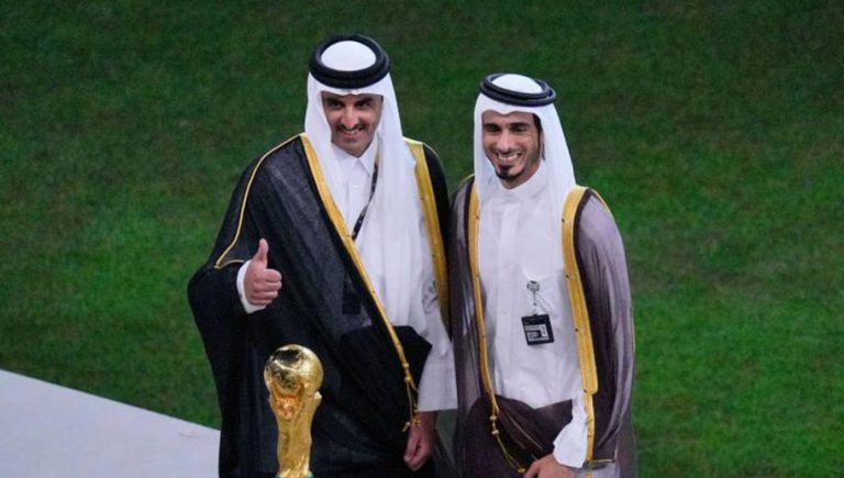 Qatar renuncia al Manchester United y elige al nuevo hermano del PSG