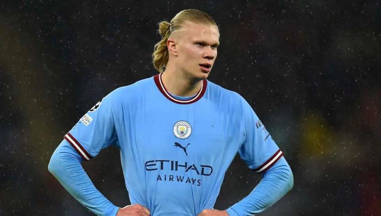 El Manchester City prepara 100 millones de euros por su nuevo delantero